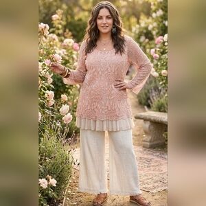 Made In Italy Lace Floral  Boho Chic Romantic Tunic, Plus Size 1X